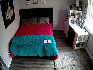 voyeurcam-house-charleys-room